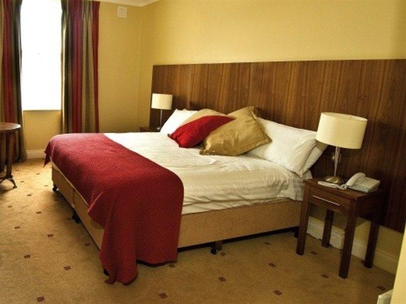 Auburn Lodge Hotel & Leisure Centre اينيس المظهر الخارجي الصورة